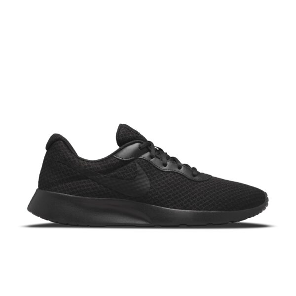 Nike Tanjun Sneakers Zwart